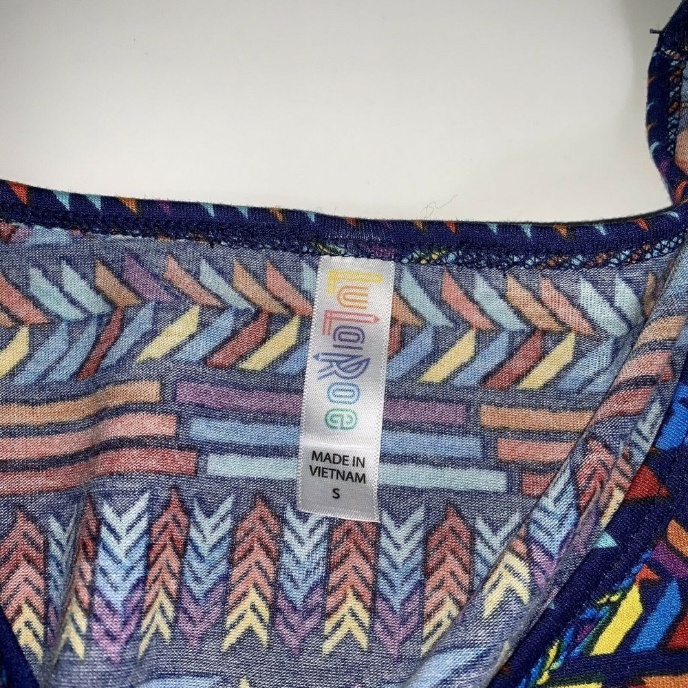 Lularoe Lynnae Womens Long Sleeve Top Small Geometric Southwestern Blue Purple - Picture 3 of 5